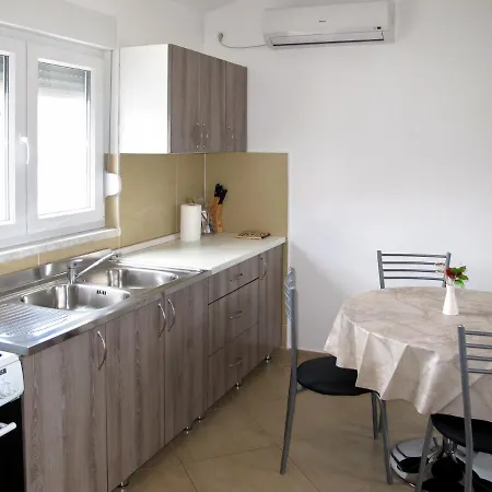 Apartment Josip - Vir126 Vir